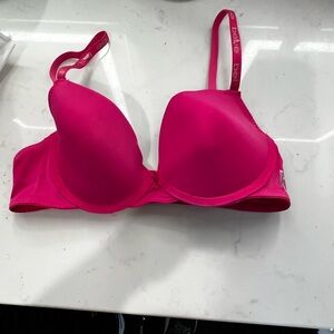 bebe Women's Vibrant Pink Bra